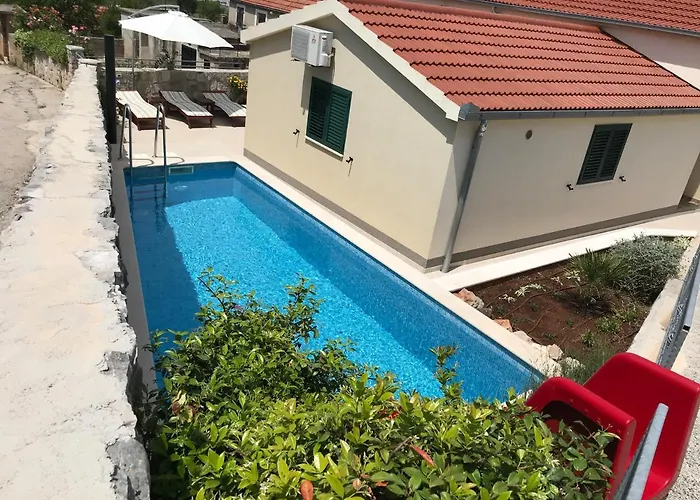 Aranea Mit Privatem Pool !!! * Gustirna